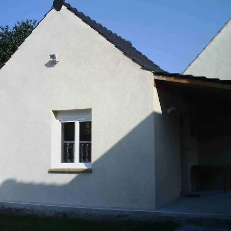 Holiday home Pres D'evry, Petite Maison Independante 1 Ch 1 Terrasse
